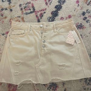 White Free People jean skirt, size 29